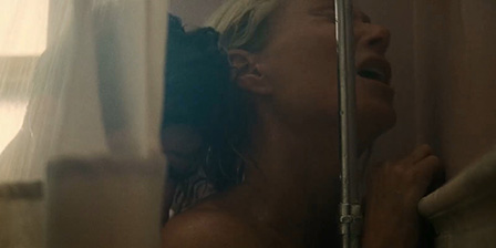 Standing sex with a MILF in the bathroom