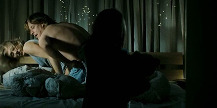 Little son spies on his parents having sex